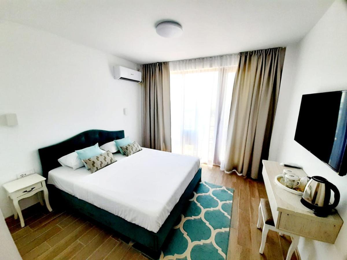 Adriano Pe Plaja Belona Hotel Eforie Bagian luar foto