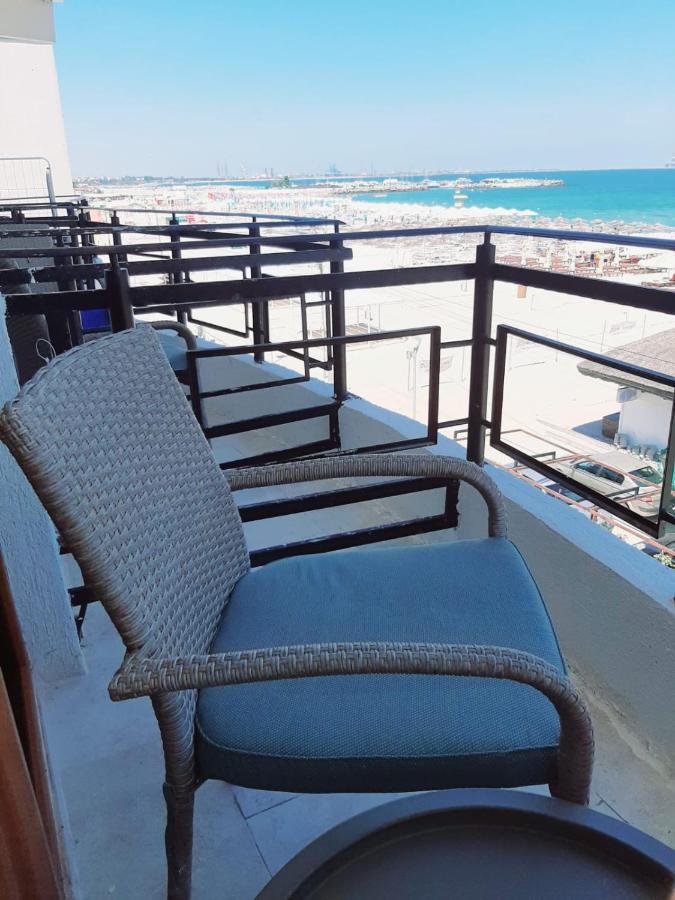 Adriano Pe Plaja Belona Hotel Eforie Bagian luar foto