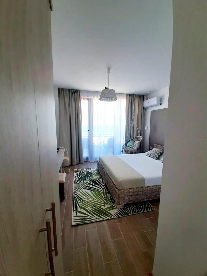 Adriano Pe Plaja Belona Hotel Eforie Bagian luar foto