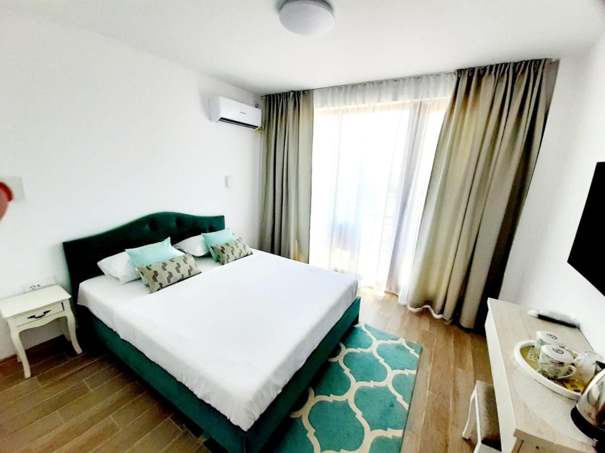Adriano Pe Plaja Belona Hotel Eforie Bagian luar foto