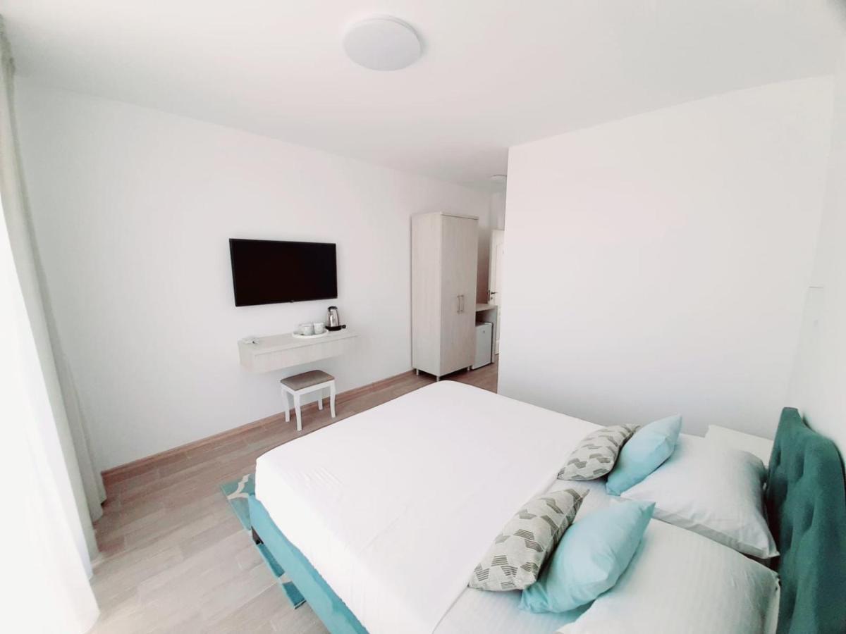 Adriano Pe Plaja Belona Hotel Eforie Bagian luar foto
