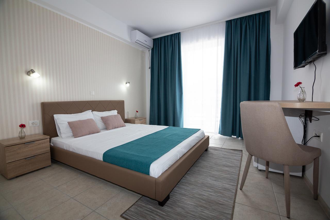 Adriano Pe Plaja Belona Hotel Eforie Bagian luar foto