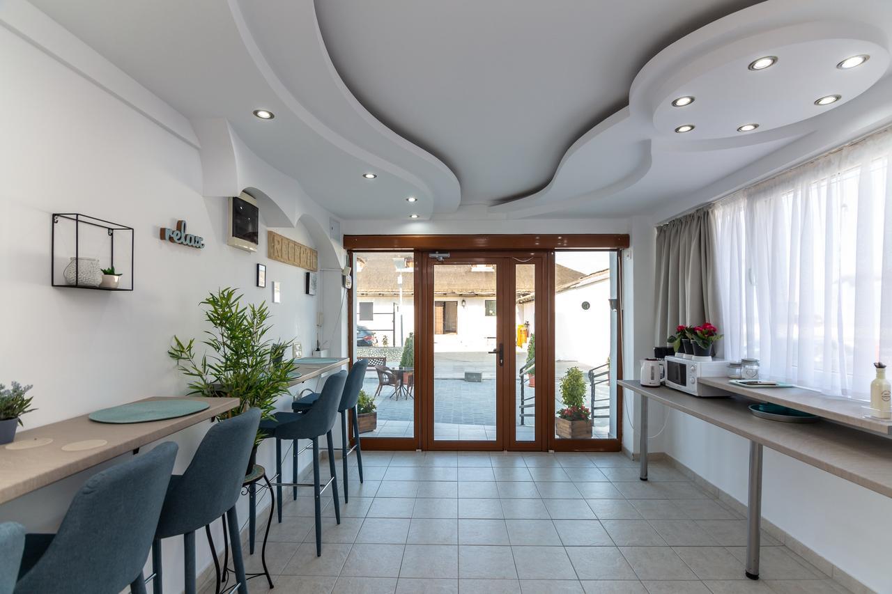 Adriano Pe Plaja Belona Hotel Eforie Bagian luar foto