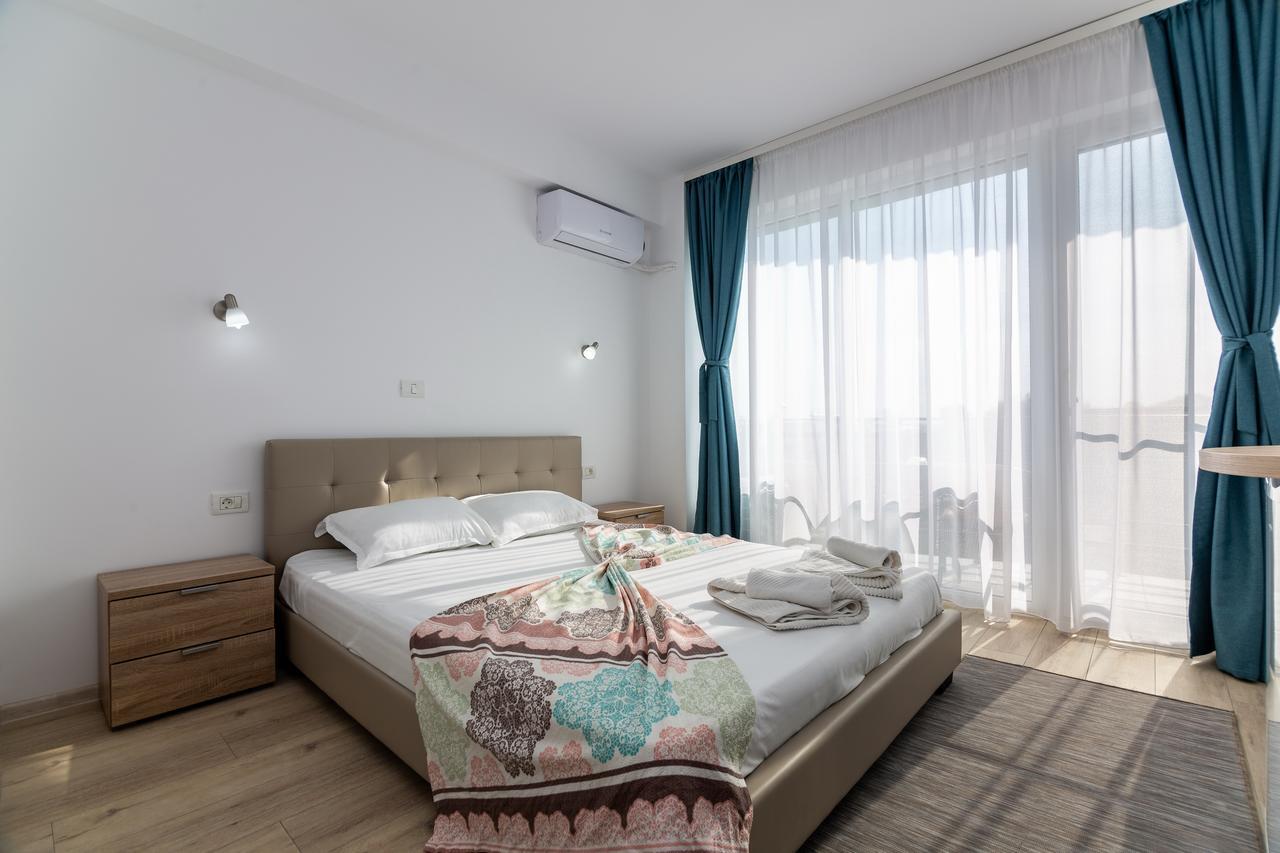 Adriano Pe Plaja Belona Hotel Eforie Bagian luar foto
